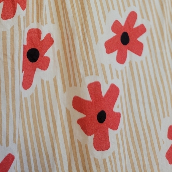 En Saison Red Daisy Flower Tiered Baby Doll Dress Women's Size Large 100… - Picture 11 of 11